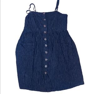 Spaghetti strap dress with pockets